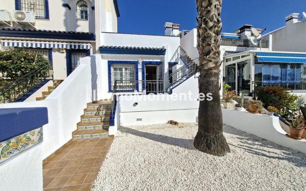 Freistehende Villa - Wiederverkauf - Orihuela - RSO-66545