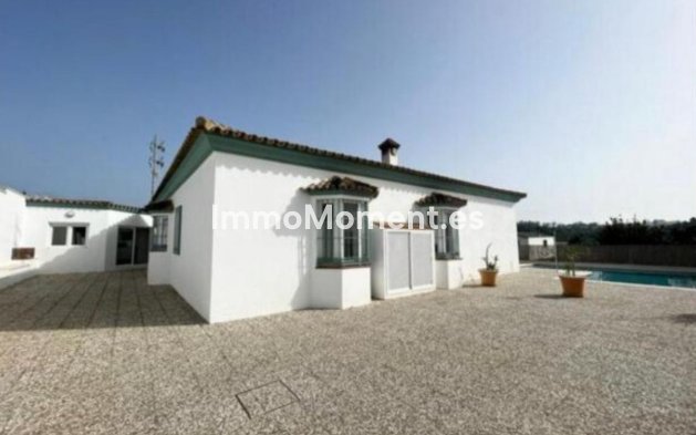 Freistehende Villa - Wiederverkauf - Sotogrande - San Roque