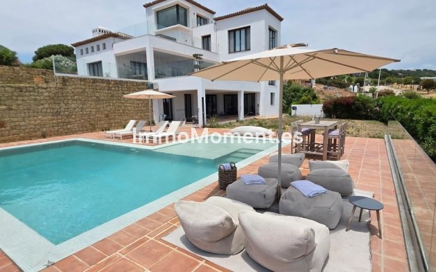 Freistehende Villa - Wiederverkauf - Sotogrande - Sotogrande