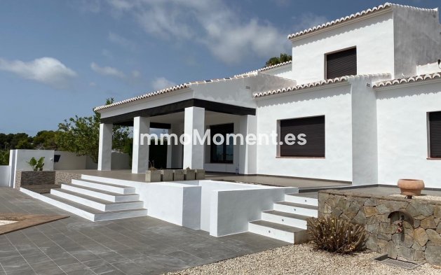 Freistehende Villa - Wiederverkauf - Teulada - Moraira