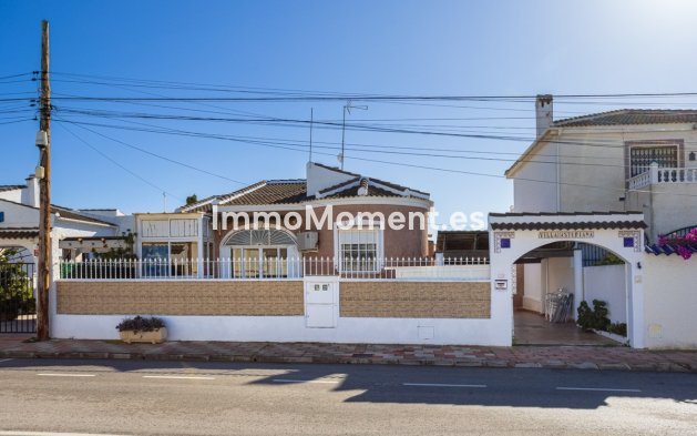 Freistehende Villa - Wiederverkauf - Torrevieja - Torrevieja Centro