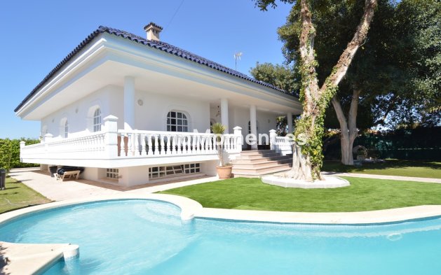 Freistehende Villa - Wiederverkauf - Torrevieja - Torrevieja Centro