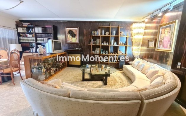 Geschakelde woning - Bestaande woning - Elda - Elda Centro