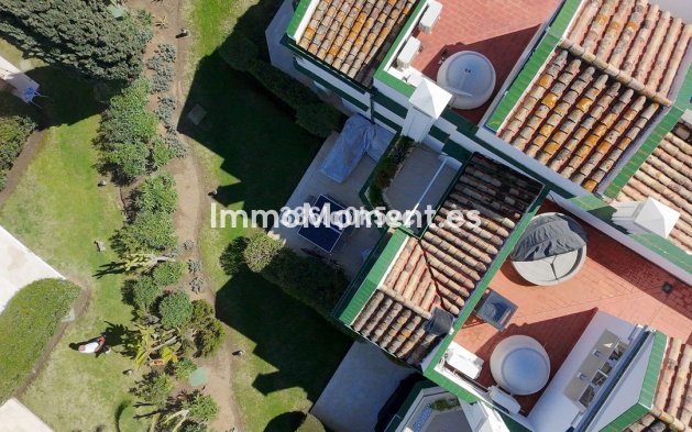 Geschakelde woning - Bestaande woning - Estepona  - Estepona Centro