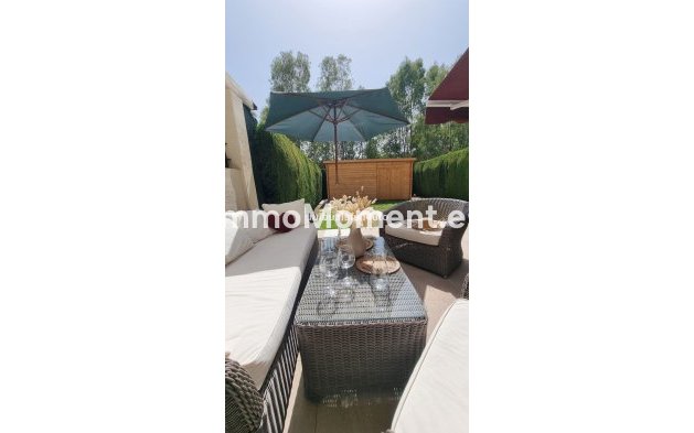 Geschakelde woning - Bestaande woning - Marbella - Nueva Andalucía