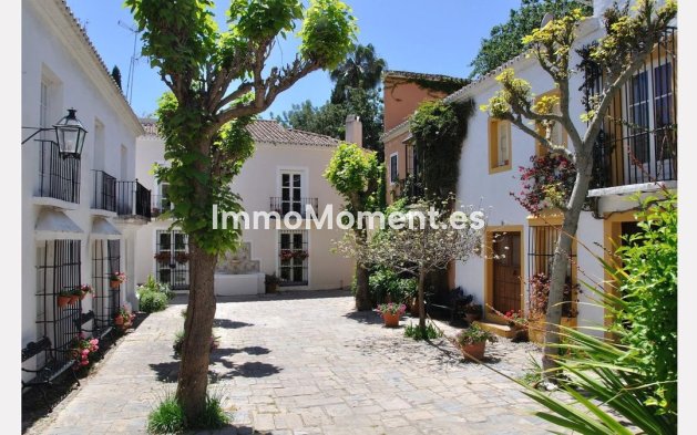 Geschakelde woning - Bestaande woning - Marbella - The Golden Mile