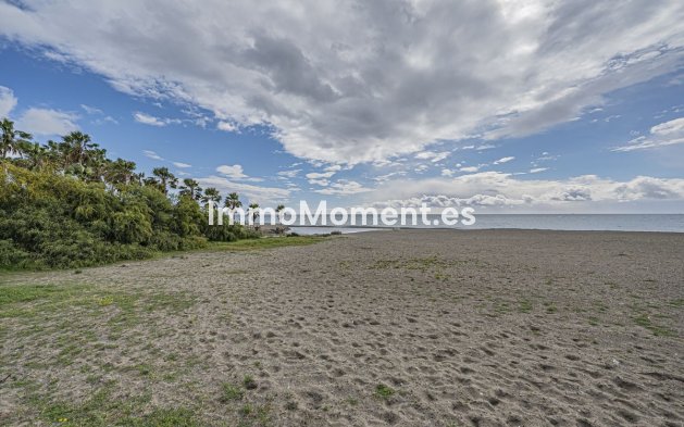 Grond - Bestaande woning - Estepona  - New Golden Mile