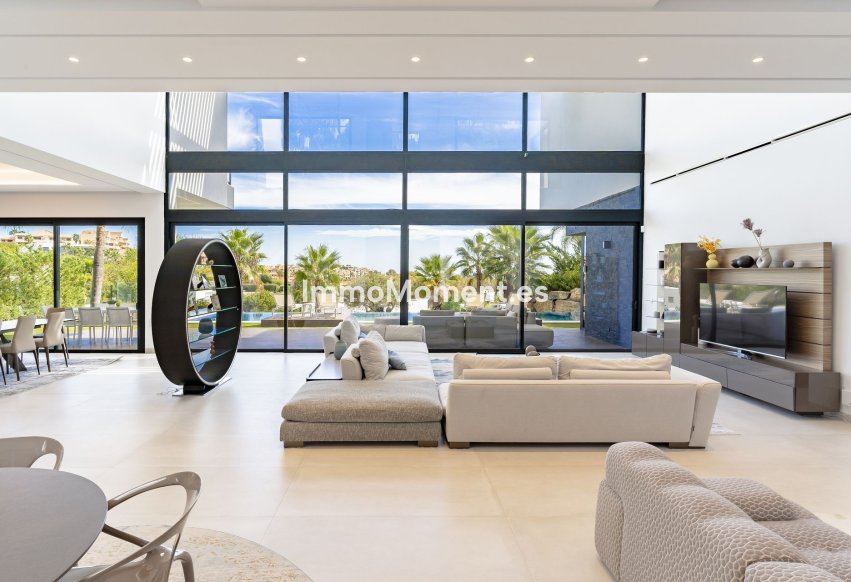 Kurzzeitvermietung - Freistehende Villa - Benahavís