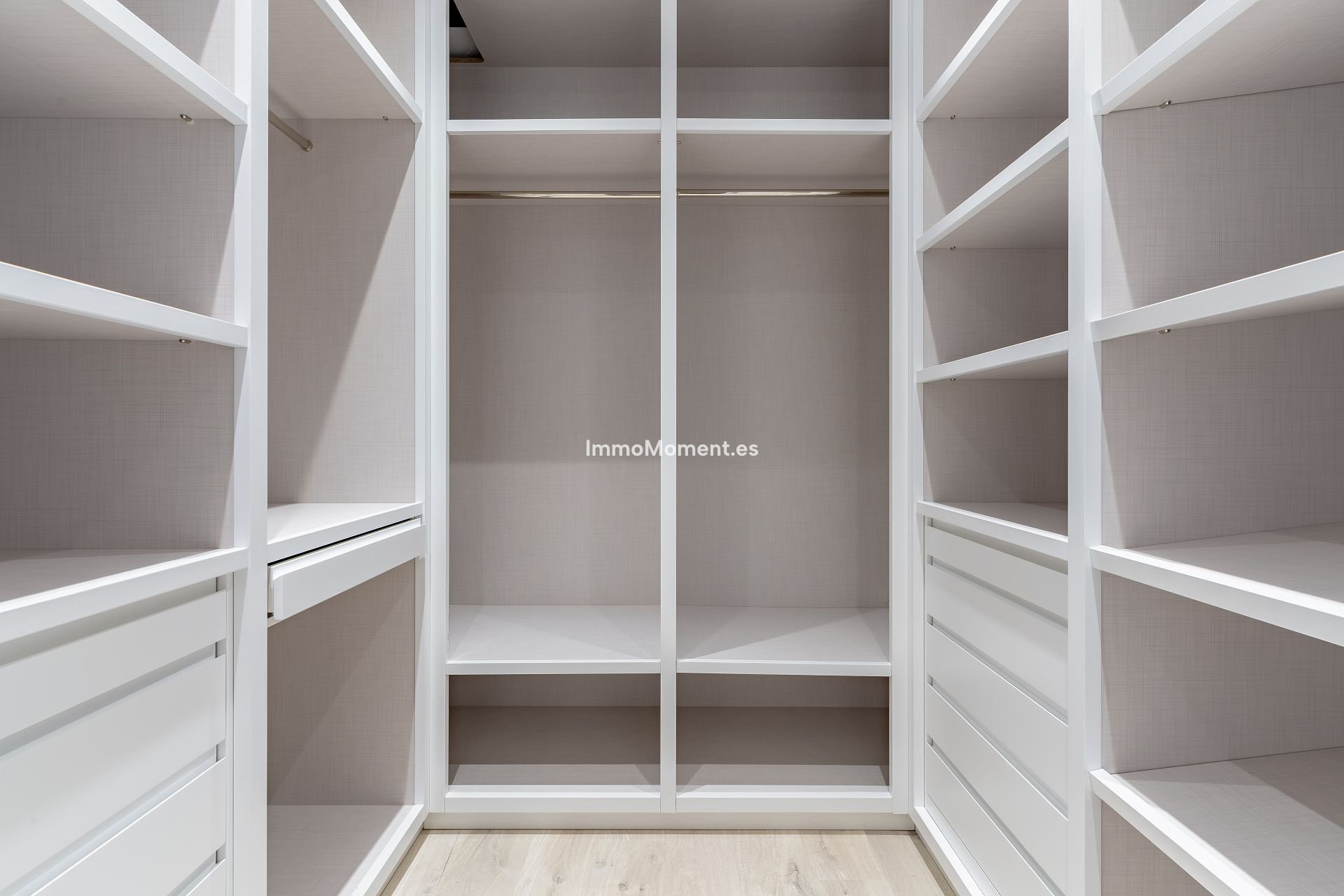 Kurzzeitvermietung - Freistehende Villa - Benahavís