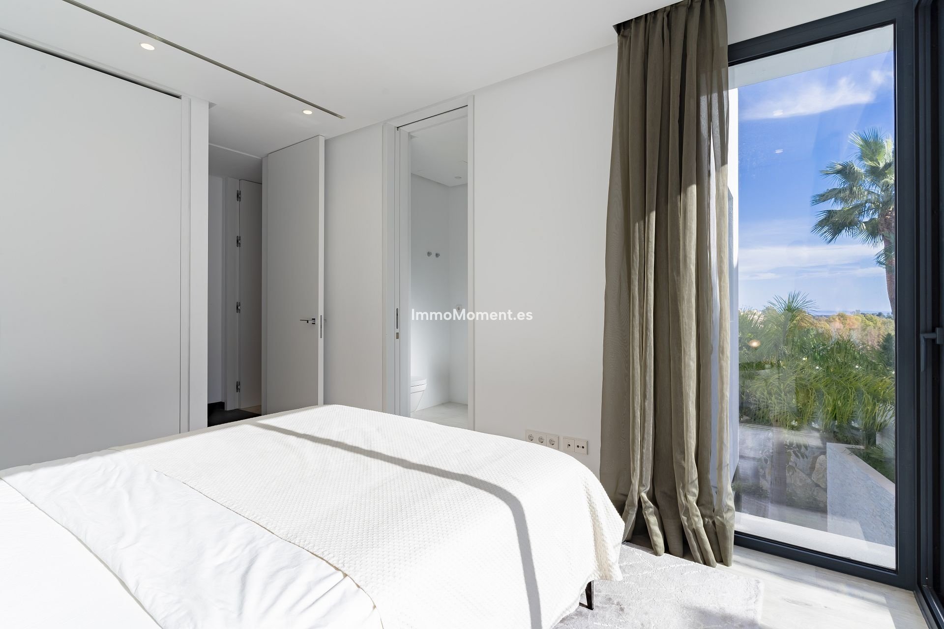 Kurzzeitvermietung - Freistehende Villa - Benahavís