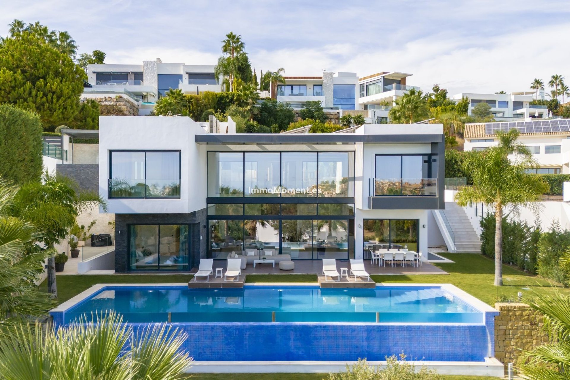 Kurzzeitvermietung - Freistehende Villa - Benahavís