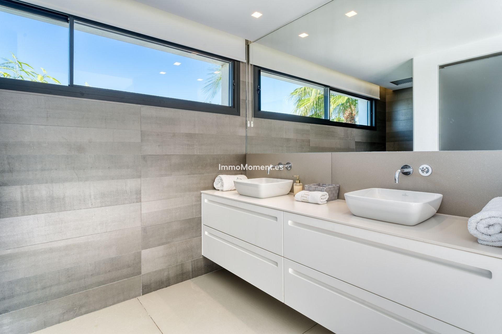 Kurzzeitvermietung - Freistehende Villa - Estepona  - New Golden Mile