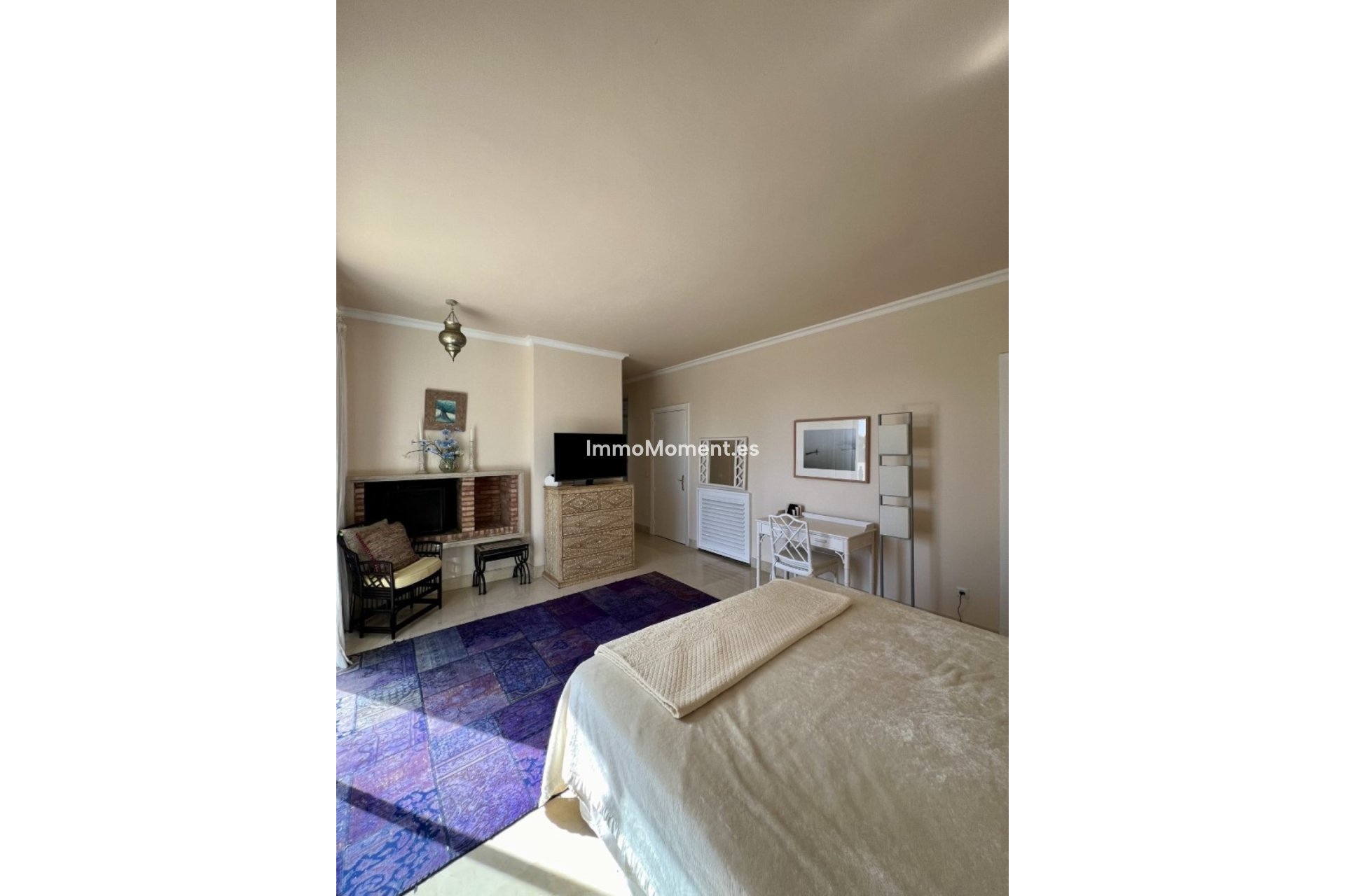 Kurzzeitvermietung - Freistehende Villa - Marbella