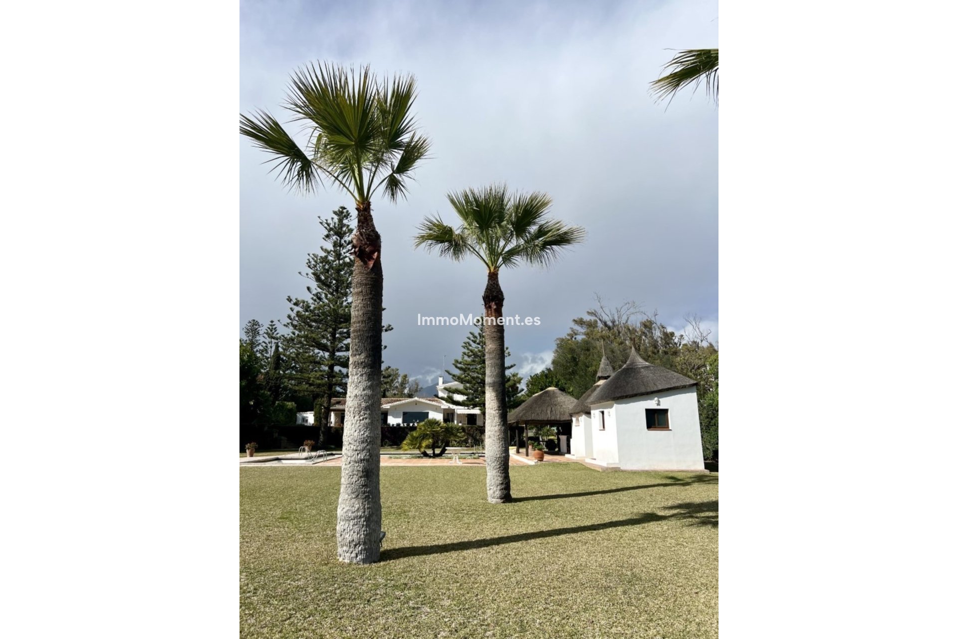 Kurzzeitvermietung - Freistehende Villa - Marbella