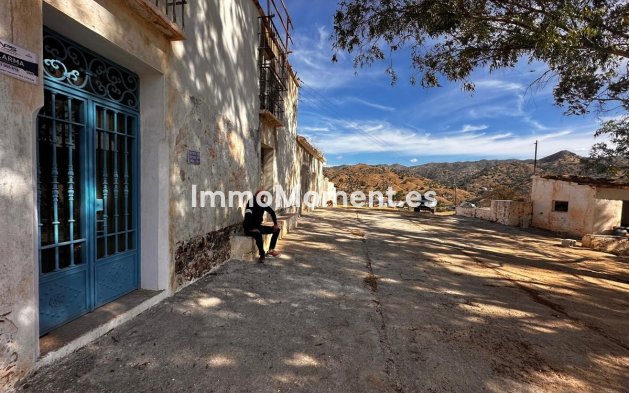 Land - Resale - Inland  - Almogía