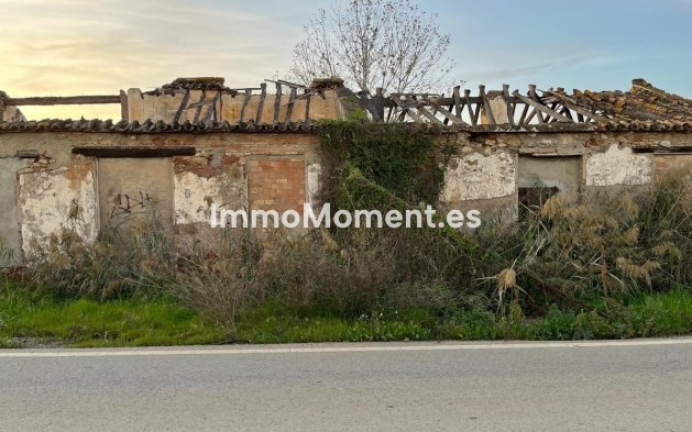 Land - Resale - Málaga - Campanillas