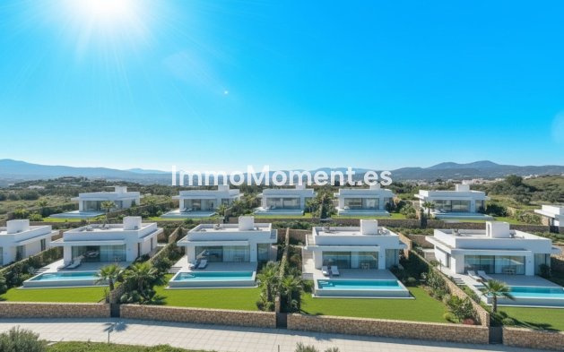 Land - Wiederverkauf - Estepona  - Estepona Centro