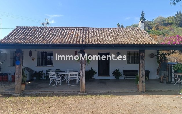 Landhaus - Wiederverkauf - Estepona  - Estepona Centro