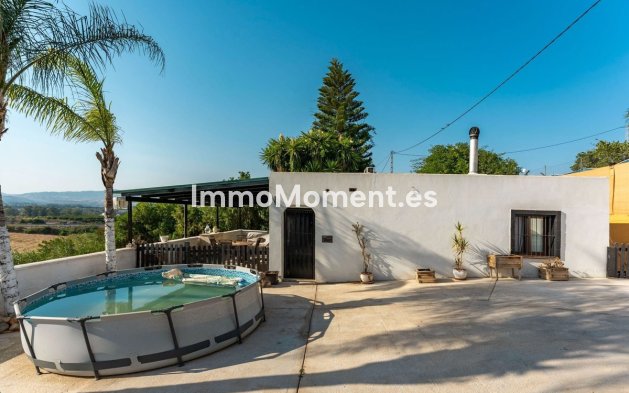 Landhaus - Wiederverkauf -   Inländisch - Cártama Centro