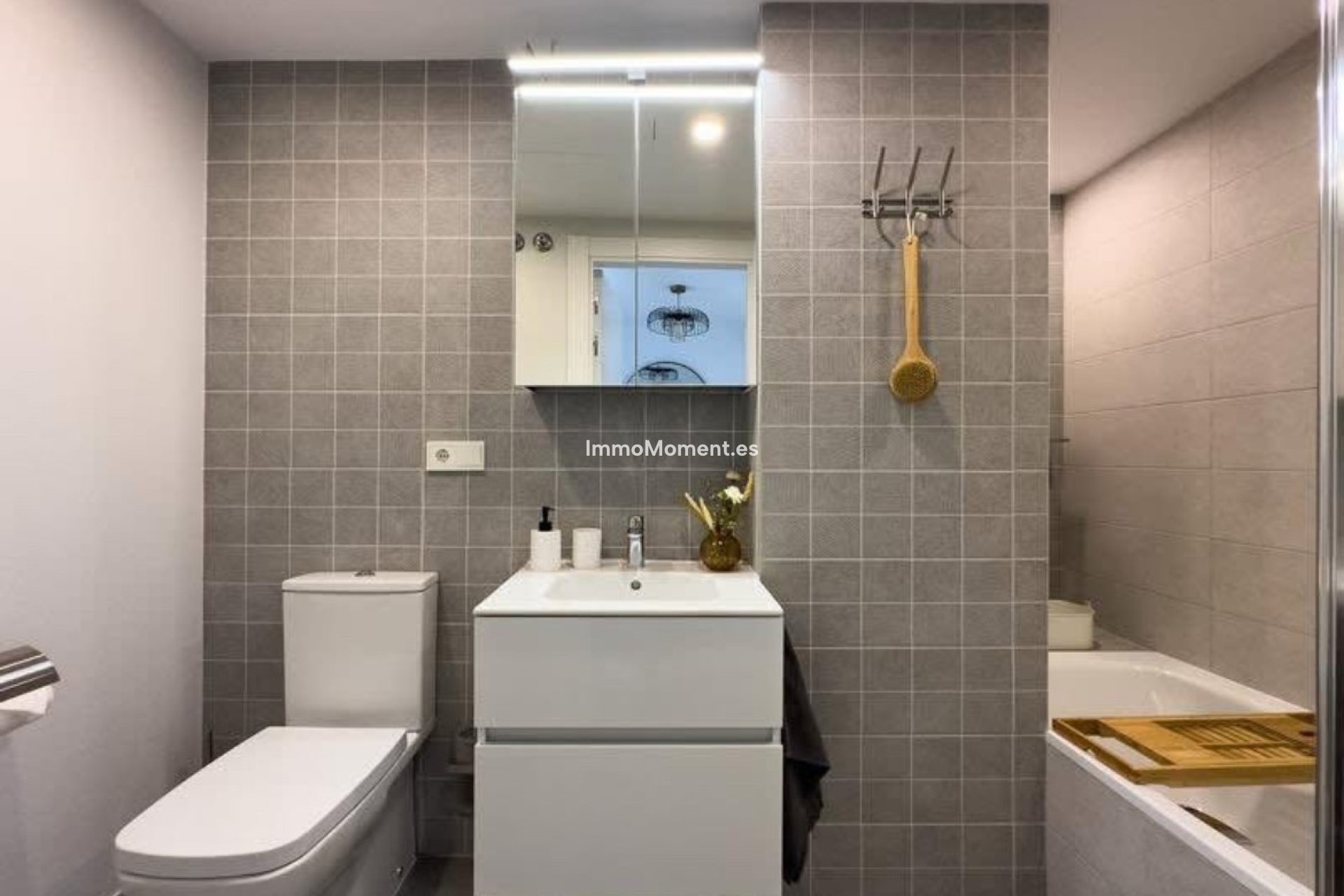 Lange termijn verhuur - Appartement - Estepona  - Estepona