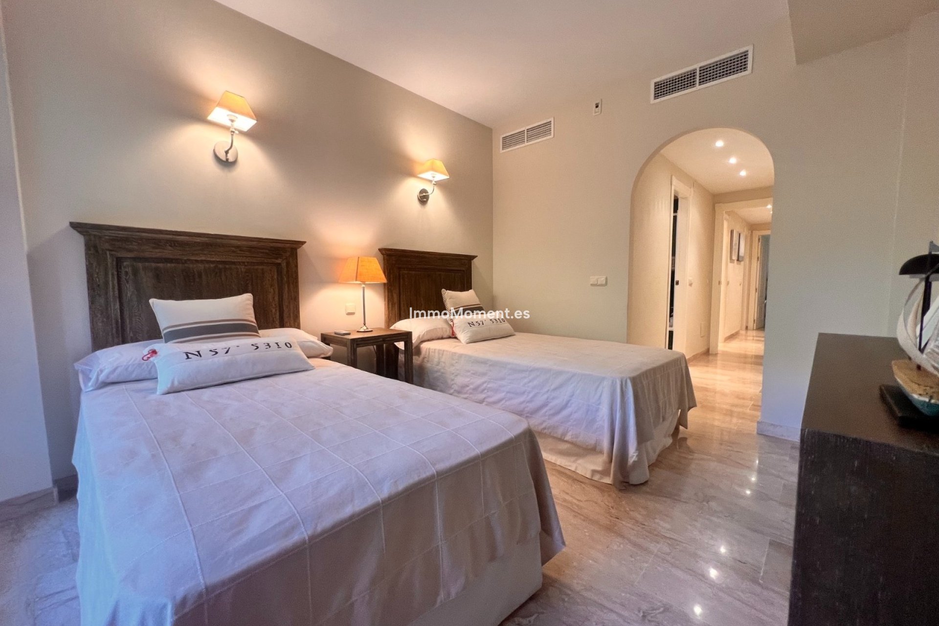 Lange termijn verhuur - Appartement - Marbella - Guadalmina Baja