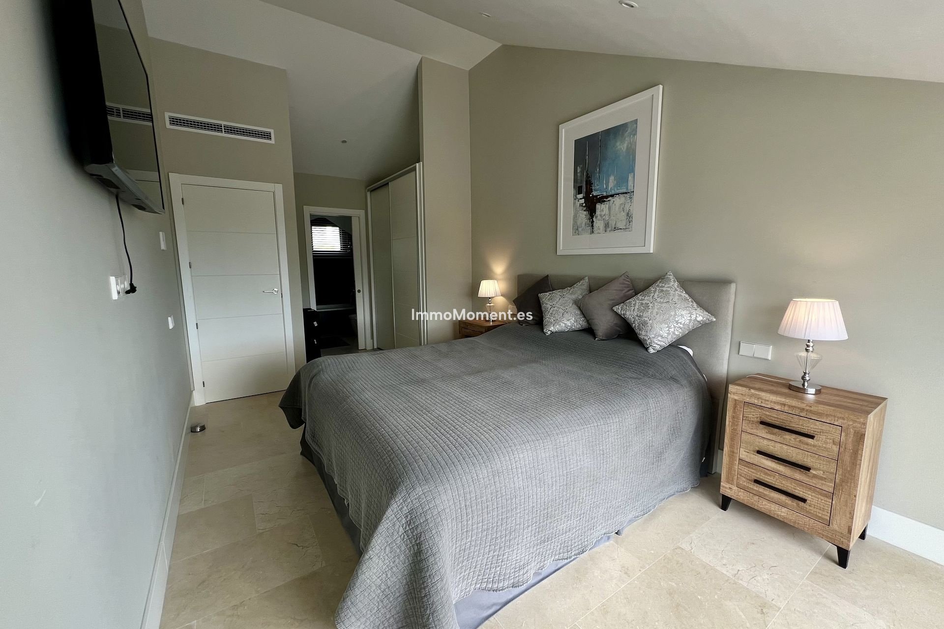 Lange termijn verhuur - Duplex - New Golden Mile - Selwo