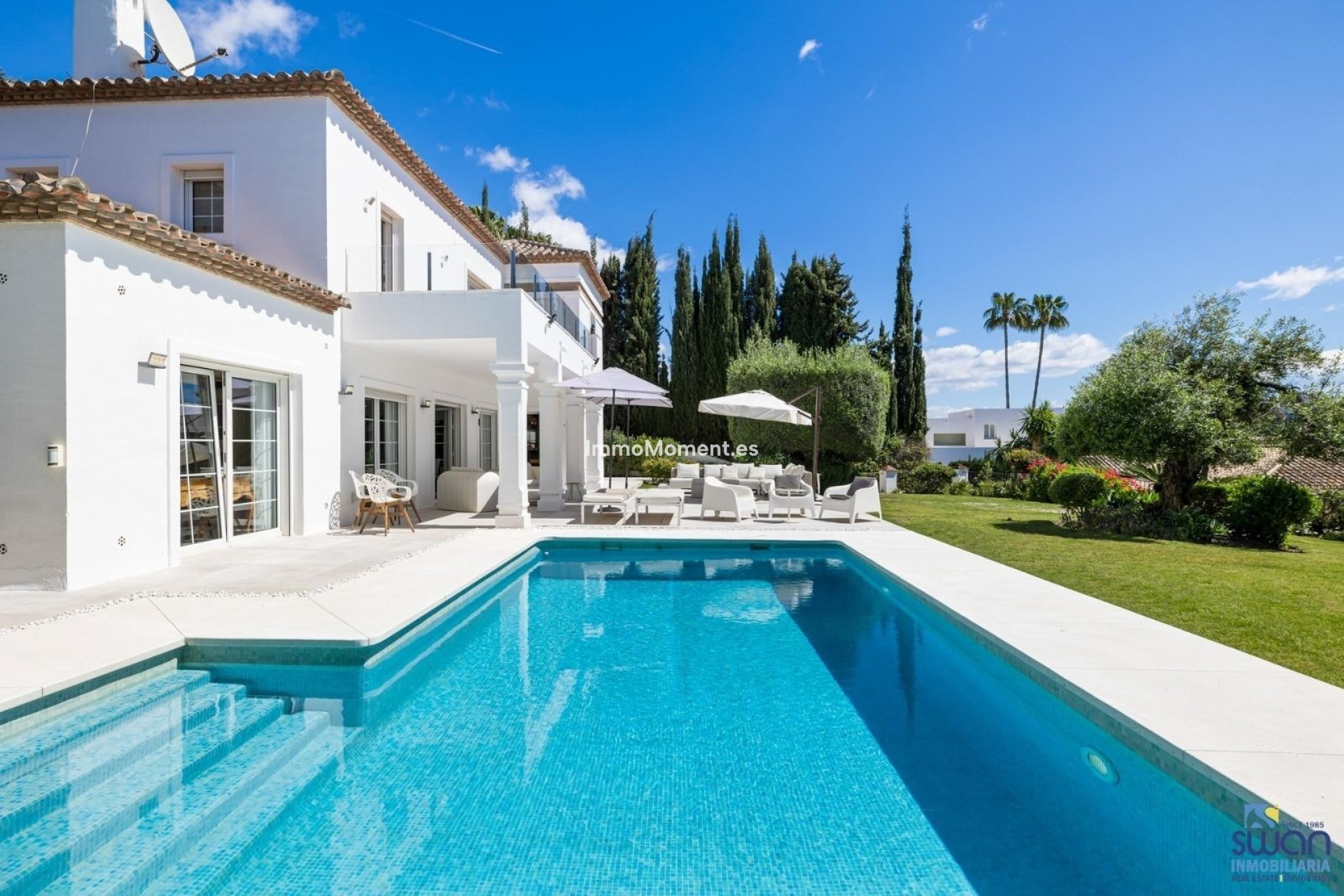 Lange termijn verhuur - Vrijstaande villa - Estepona  - New Golden Mile