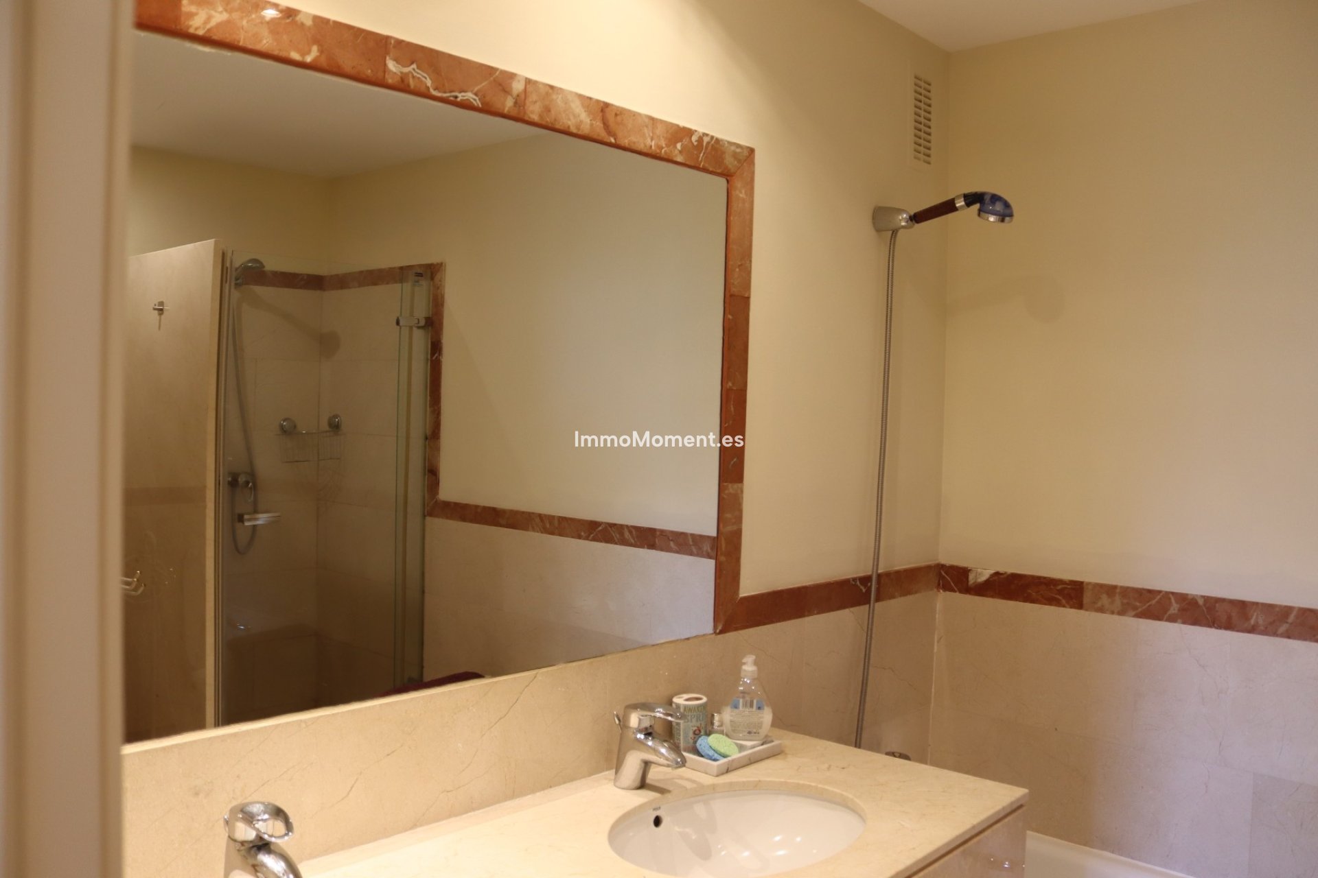 Langzeitvermietung - Wohnung - Marbella - Guadalmina Alta