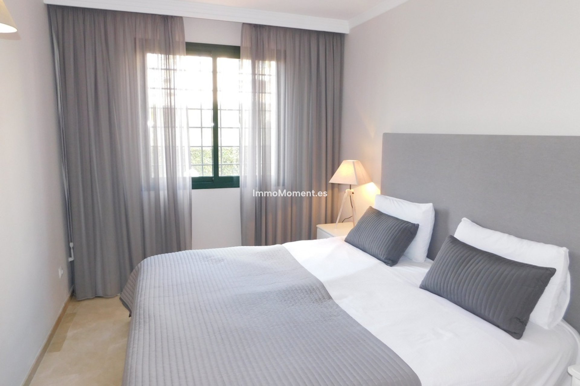 Location de courte durée - Appartement - Marbella - Elviria