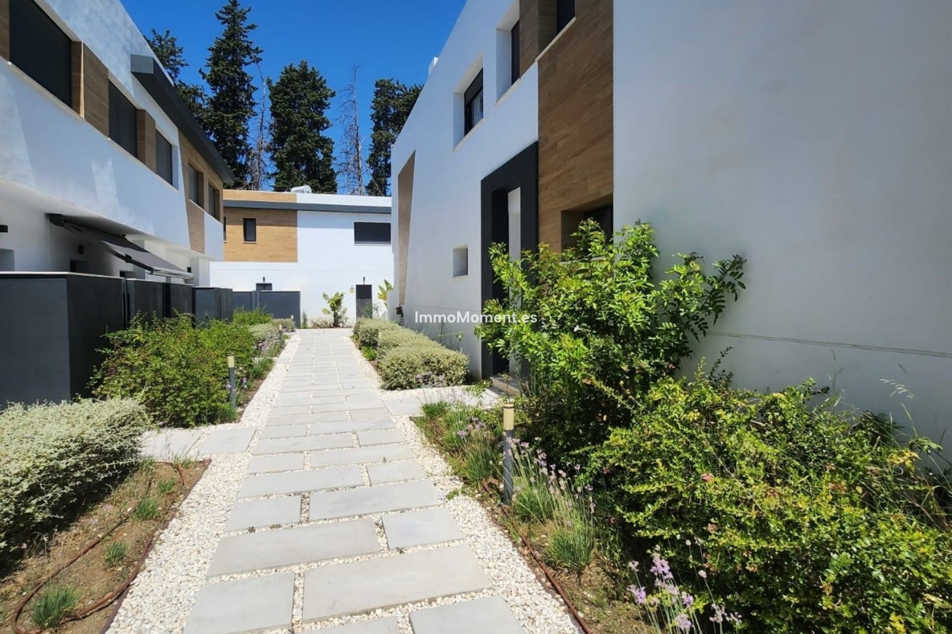Long Term Rentals - Townhouse - Marbella - Nueva Andalucía