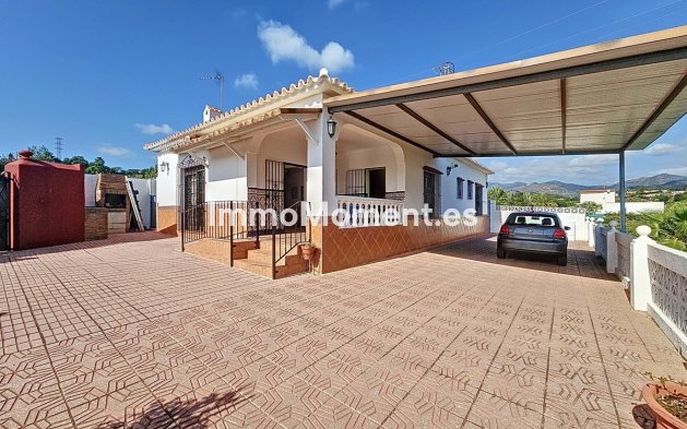 Maison de campagne - Revente - Estepona  - El Padron
