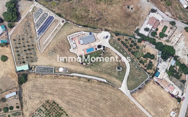 Maison de campagne - Revente - Estepona  - Estepona Centro