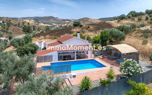 Maison de campagne - Revente - Intérieur                       - Alora