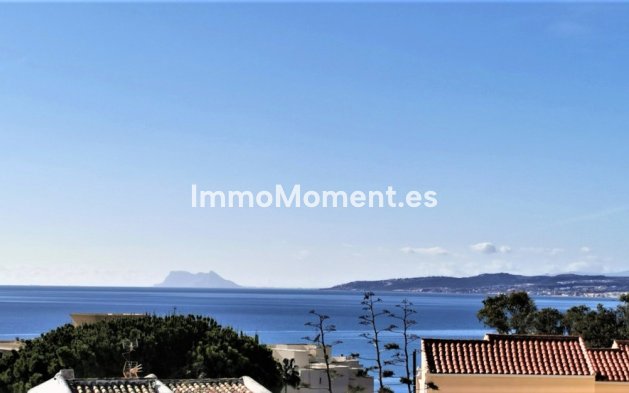 Maison mitoyenne - Revente - Estepona  - Estepona Centro