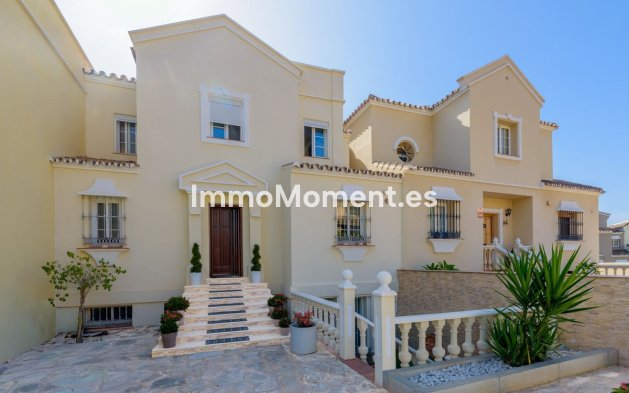 Maison mitoyenne - Revente - Estepona  - Estepona Centro