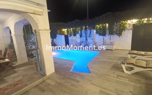 Maison mitoyenne - Revente - Estepona  - Estepona Centro