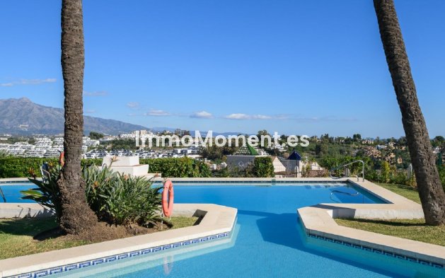 Maison mitoyenne - Revente - Estepona  - Estepona Centro