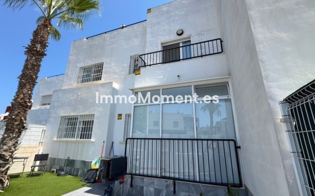 Maison mitoyenne - Revente - Torrevieja - Torrevieja Centro