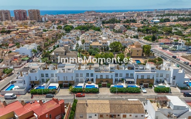 Maison mitoyenne - Revente - Torrevieja - Torrevieja Centro