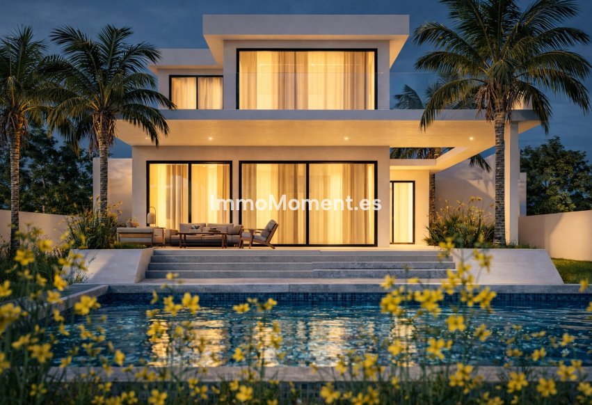 Neubau - Freistehende Villa - Estepona  - Estepona