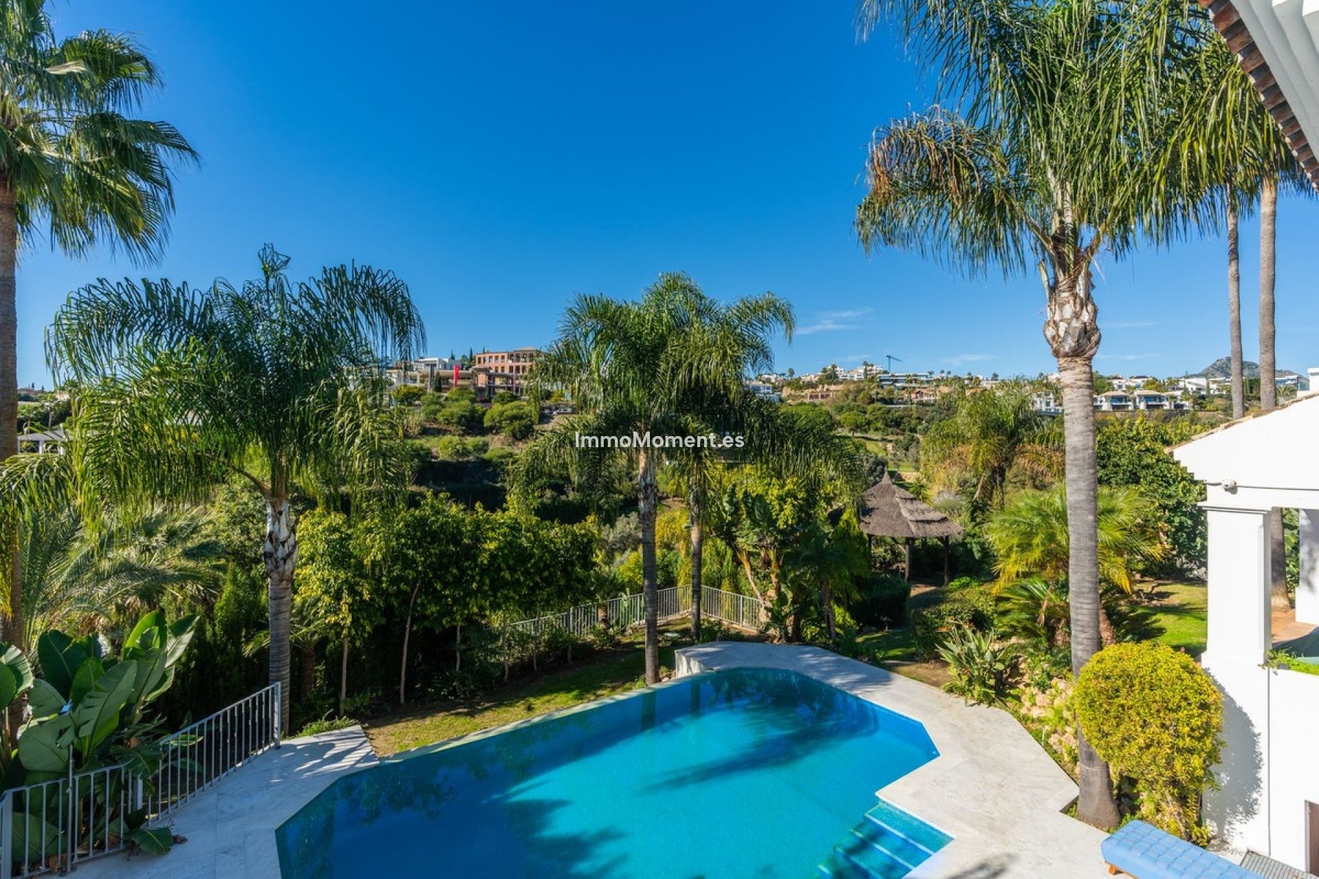 Neubau - Freistehende Villa - Estepona  - New Golden Mile