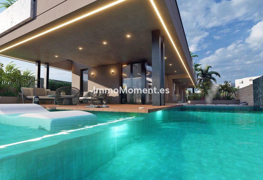 Neubau - Freistehende Villa - Fuengirola