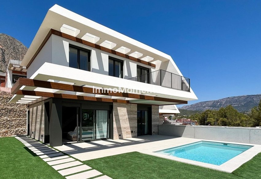 Neubau - Freistehende Villa - Polop