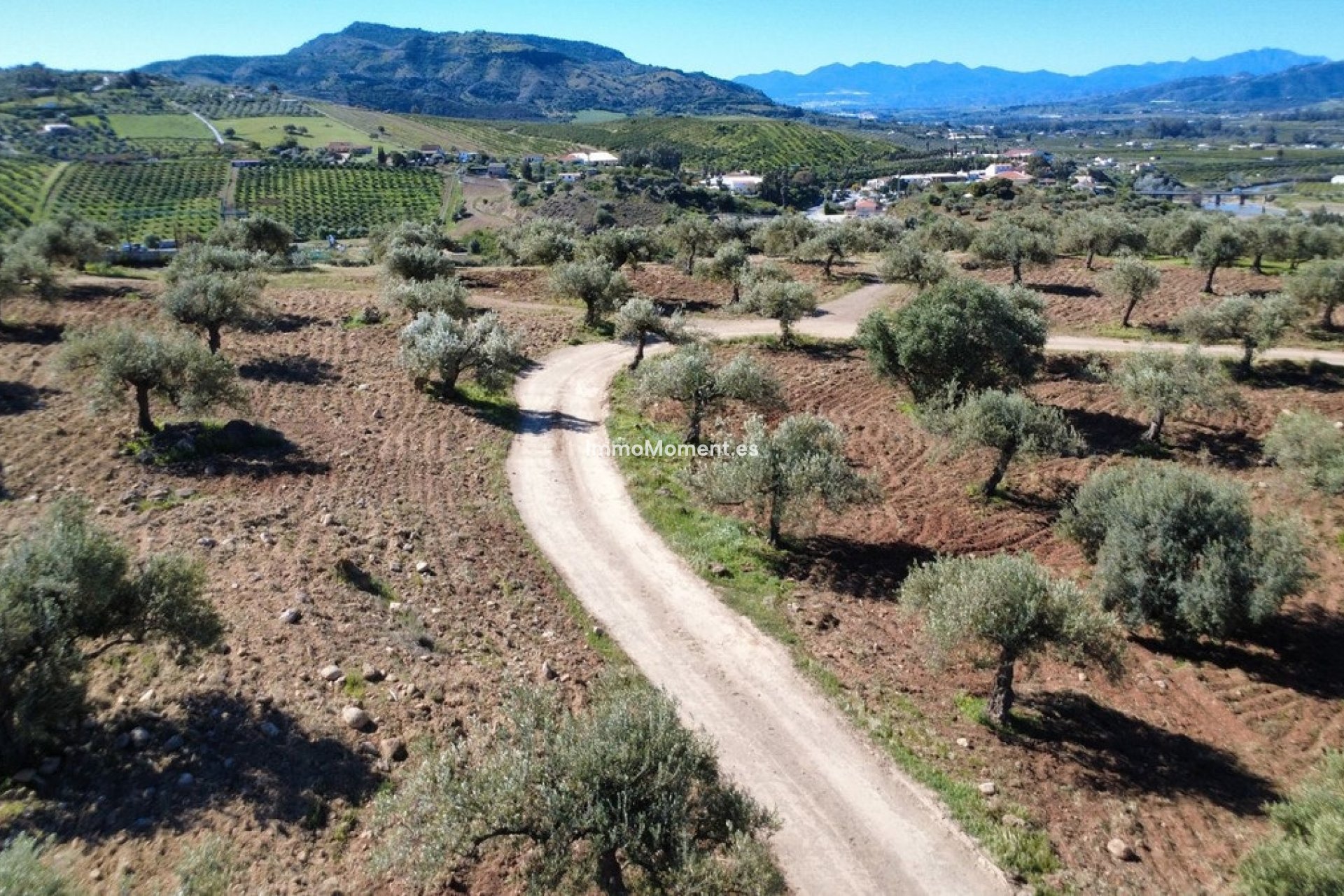 Neubau - Land -   Inländisch - Alora