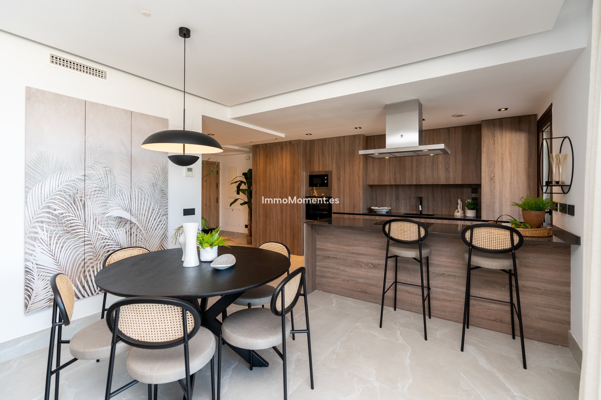 Neubau - Penthouse -   Inländisch - Istán