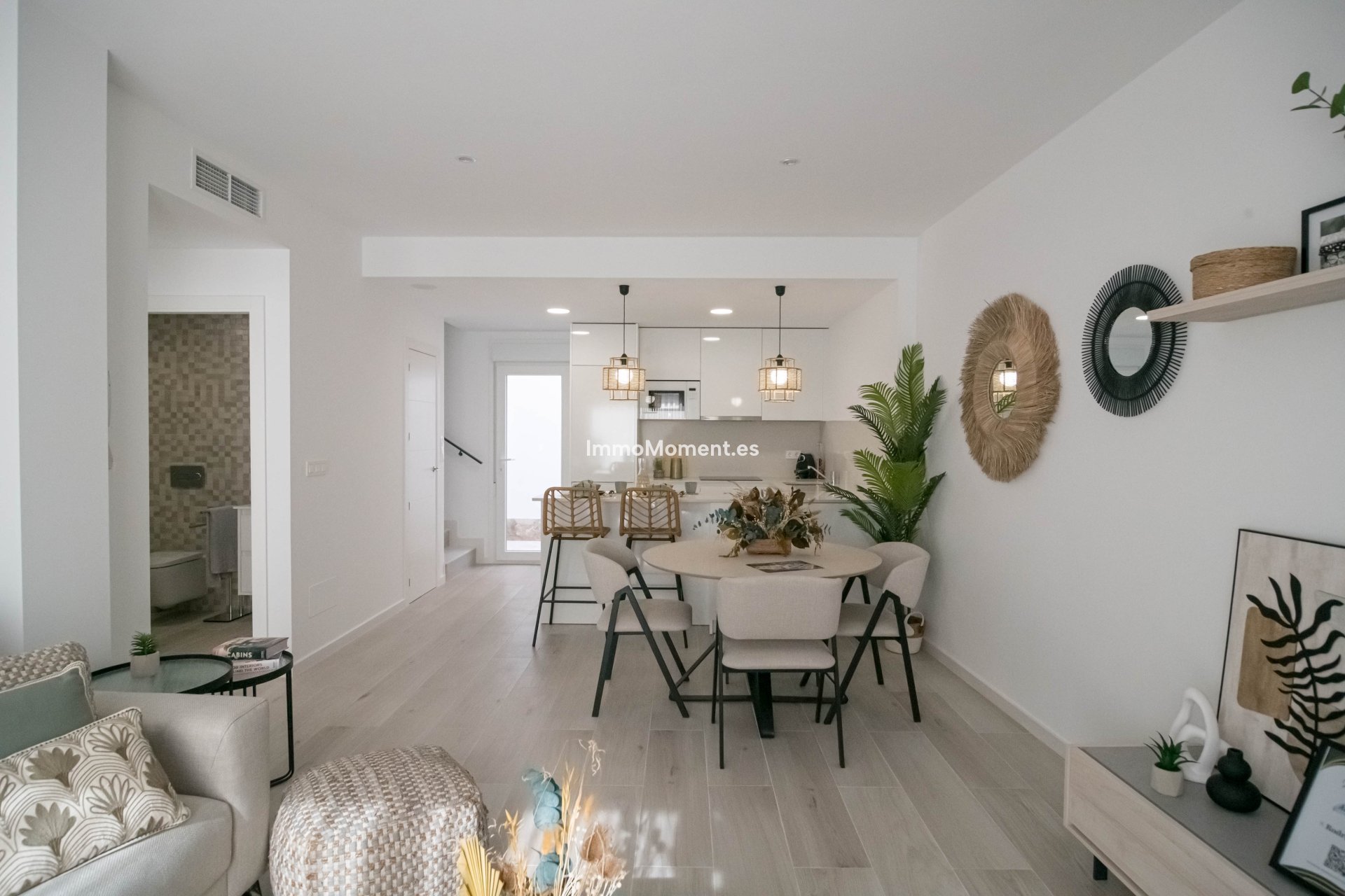 Neubau - Terraced - Jerónimo y Avileses