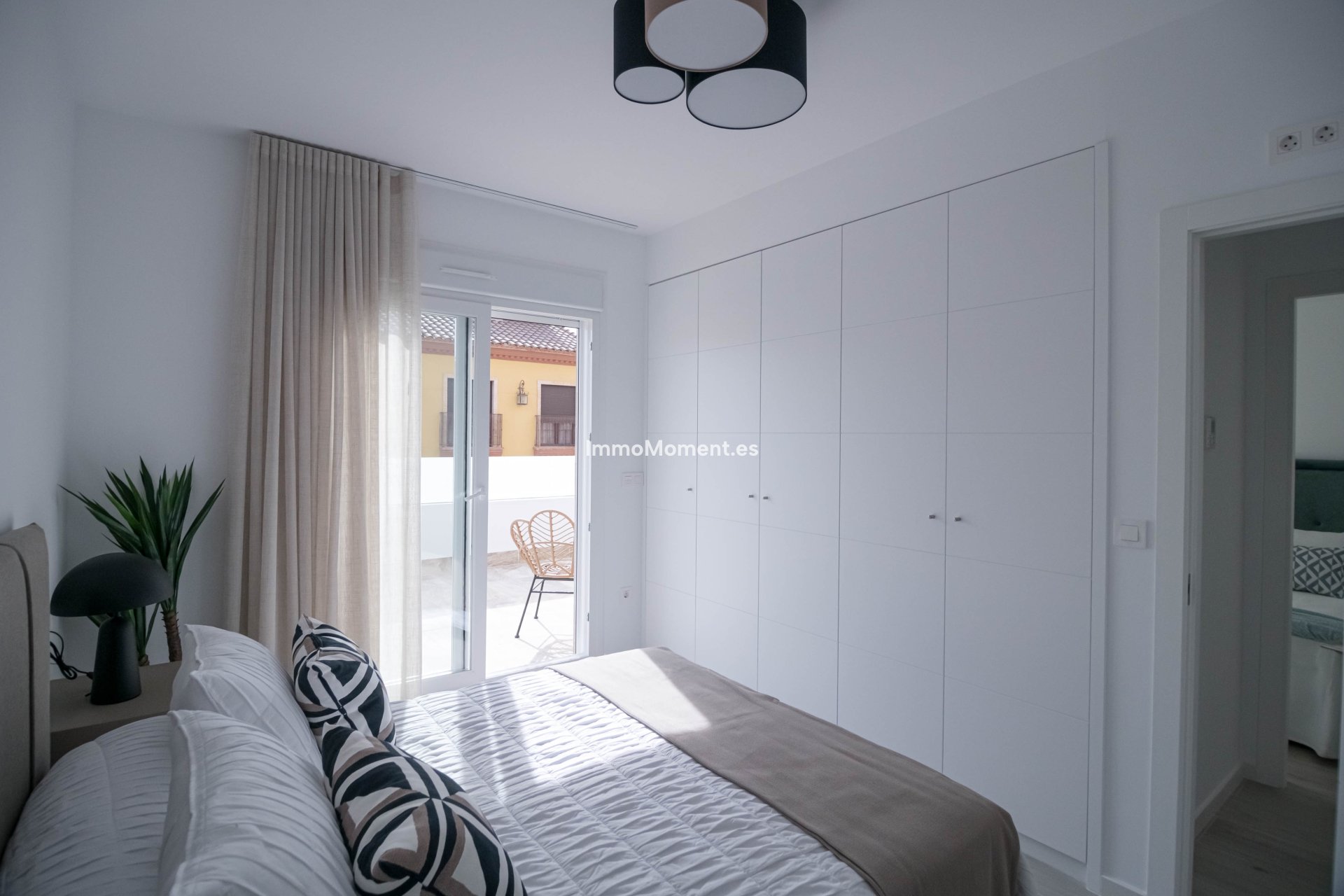 Neubau - Terraced - Jerónimo y Avileses