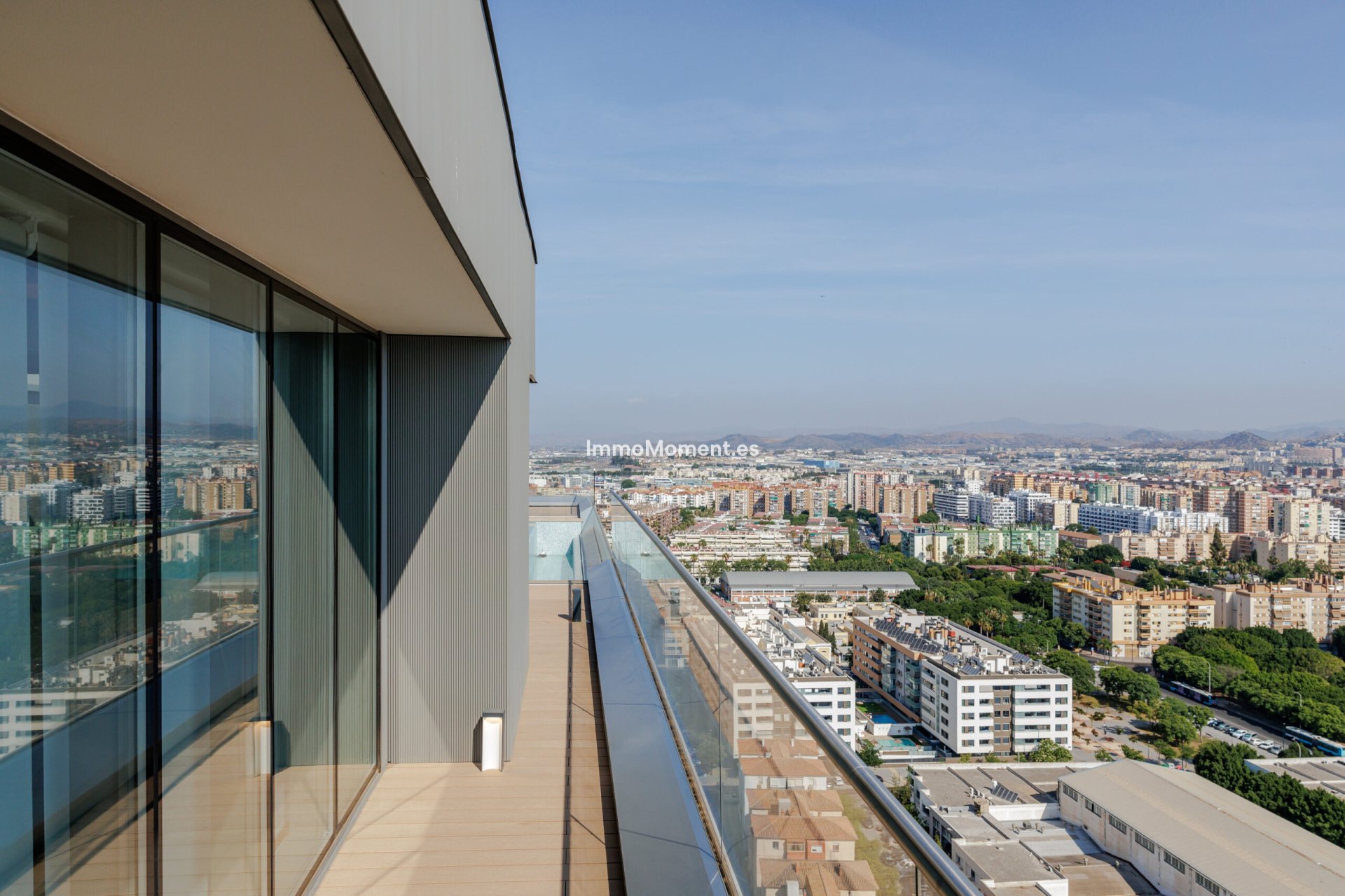 Neubau - Wohnung - Málaga