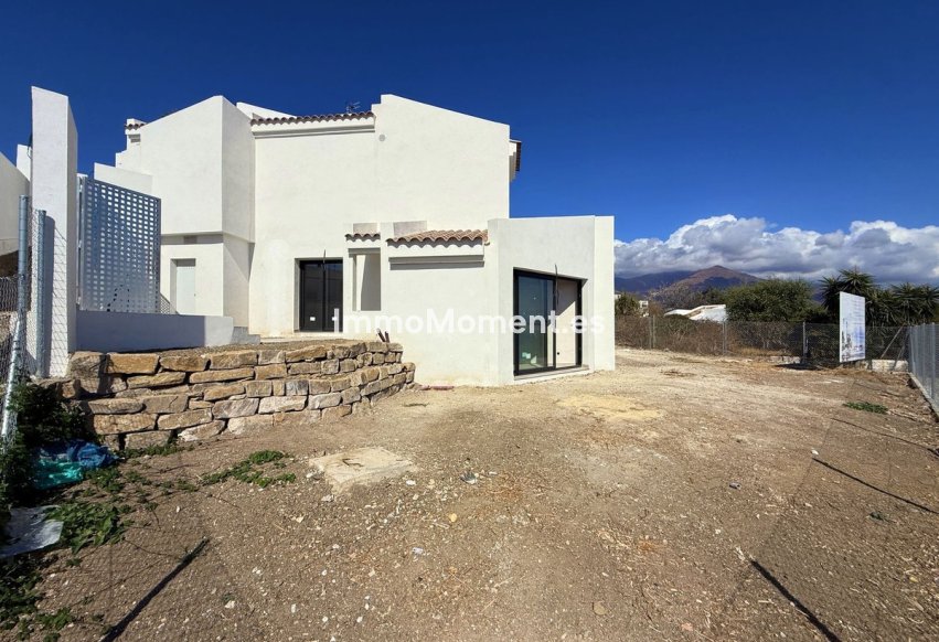 New Build - Detached villa - Estepona - Estepona Centro