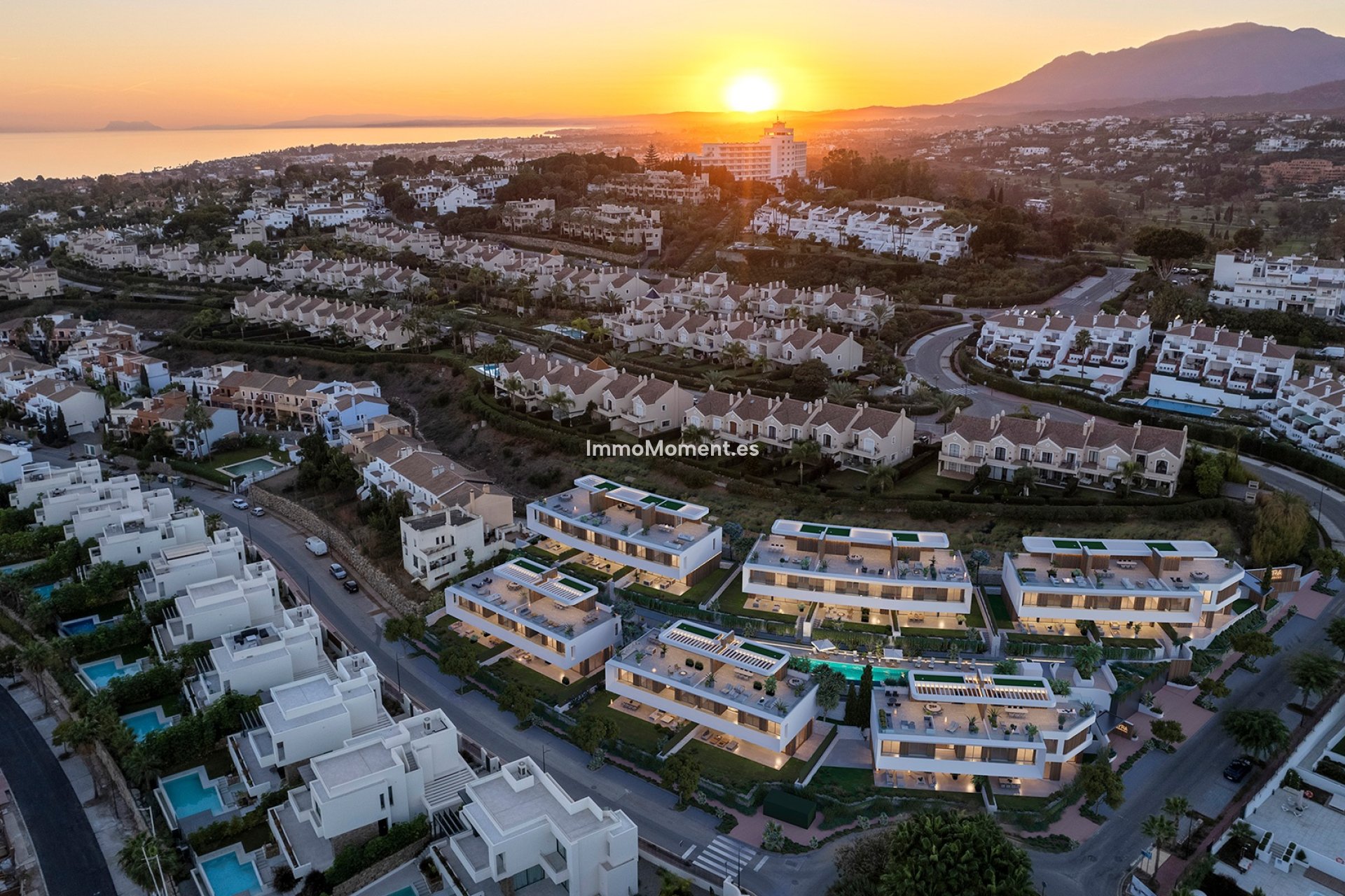 New Build - Detached villa - Estepona